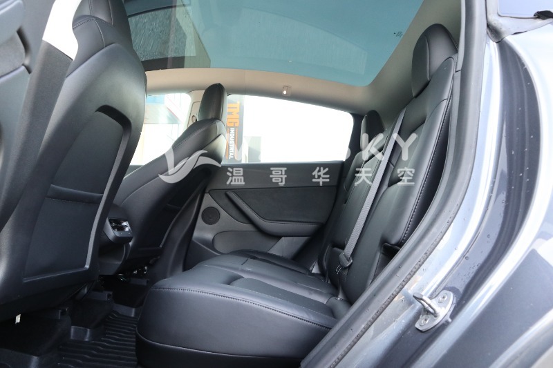 260222163723_2021 Tesla Model Y Long Range Dual Motor Grey 32.JPG